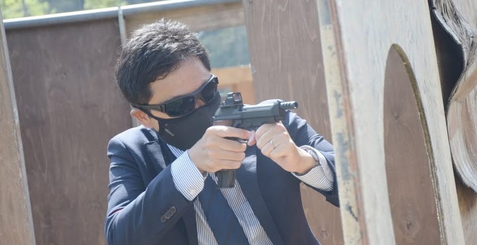 suitkuma's tweet image. ドットサイトのマウントを接着したM93Rですが、実地テストとして今日のゲームの半分ほどで使用しました。
結果は極めて良好！
接着してると思わせない安定感でした。
#M93R