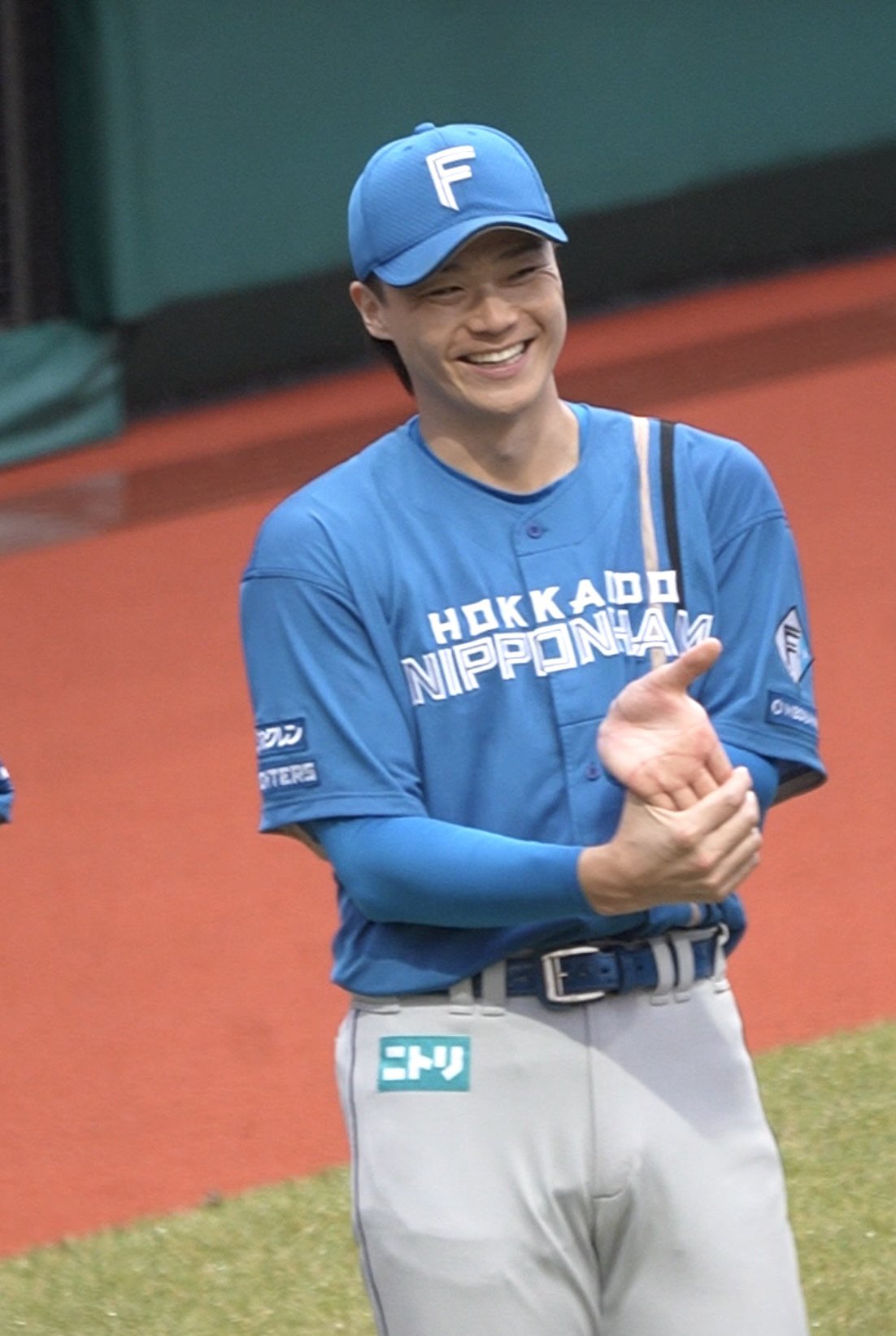 北海道日本ハムファイターズ　山崎福也　WE LOVE HOKKAIDO ＸＬ 北海道日本ハムファイターズ 山崎福也 WE LOVE HOKKAIDO XL