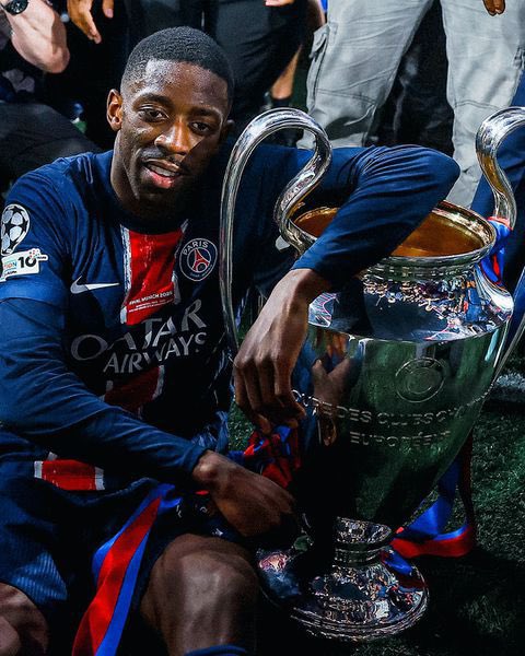 _BeFootball's tweet photo. #OusmaneBallonDor 🇫🇷🌕 https://t.co/RwMYQVkQOq