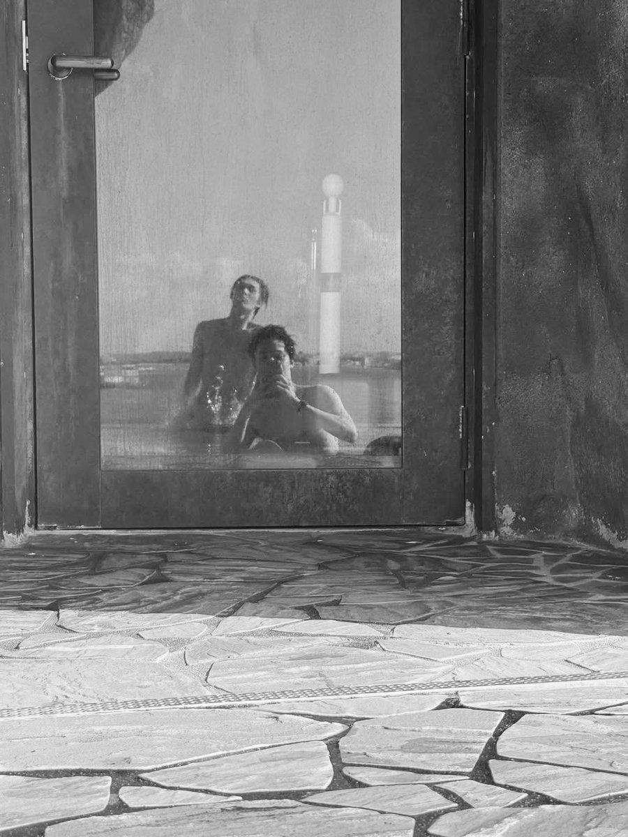 َ (@sonqmg) on Twitter photo 