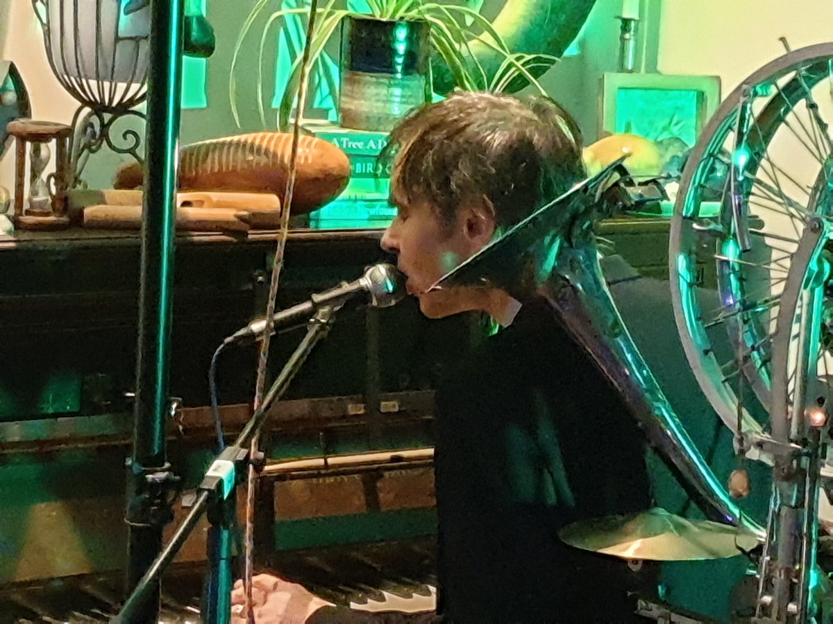 thomastruax's tweet photo. What a fantastic time my band mates and I have had playing at Septembersong Fest and Weston Super Mare this weekend! Thanks again all involved and all of you who came out for these events. Feeling happy and excited about what’s ahead.
#septembersong https://t.co/amMOocUNQ8