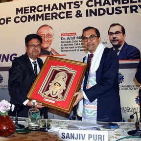 Bengal to see ₹49,000 cr investments across sectors.

1. Rashmi Group (₹14,586 cr)
2. Shakambhari Ispat (₹10,000 cr)
3. Super Smelter (₹8,000 cr) 
4. Shyam Steel (₹6,000 cr) 
5. Girdhan Metal (₹6,000 cr)
6. Anmol Feeds (₹500 cr)
7. Lumino Industries (₹225 cr)
and more.