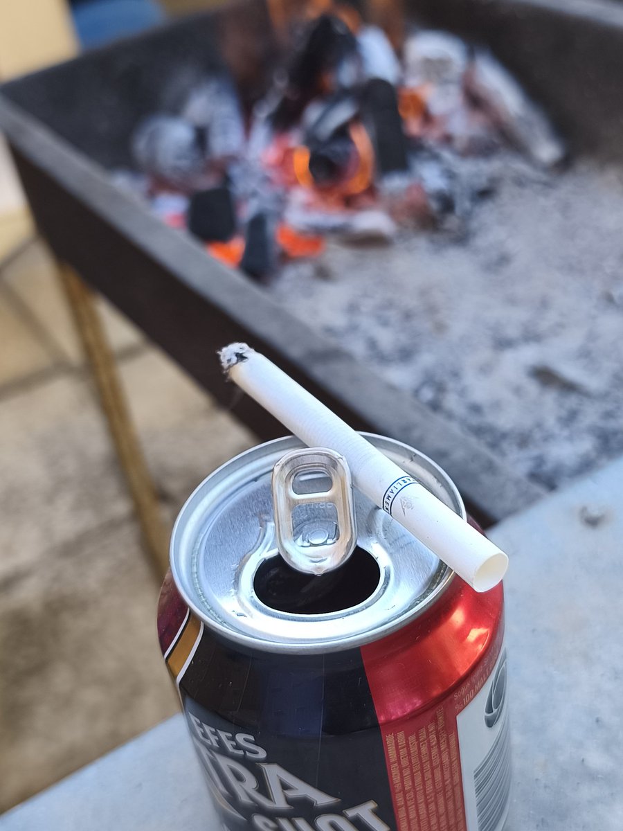 Gavur ocakbasi 😅😅 inceden tek günün güzelliğine .. 
    Keyifle ...