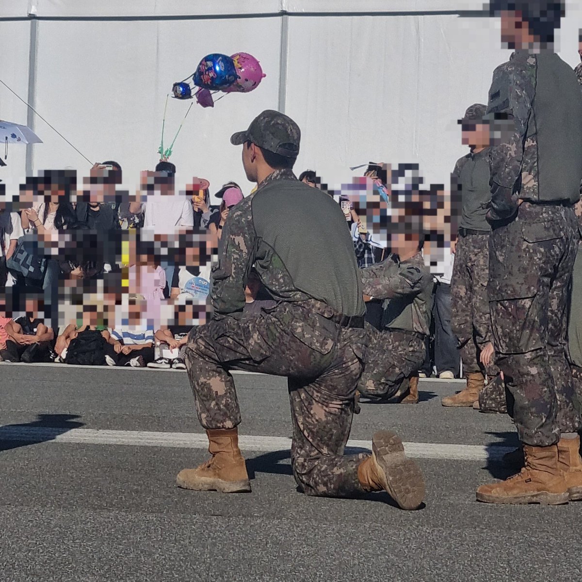 PBTPST's tweet image. 하나 둘 셋
화이팅