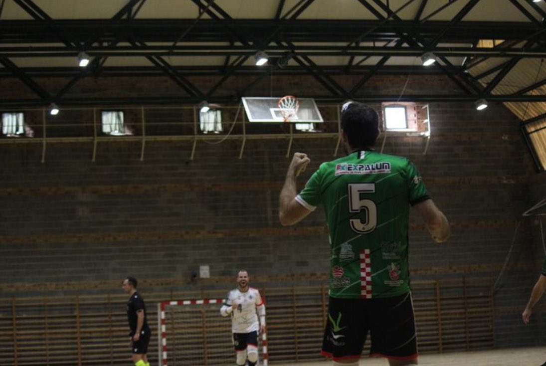 Temporada 25/26
2 División Nacional B 
Grupo IV

Mejores momentos del partido de ayer. Primer +3 en casa 💪🏻🤍🖤❤️

#elsentimientoquenosune 
#graciasportodoManuel 
#123👼🏻2💫🤍🖤❤️