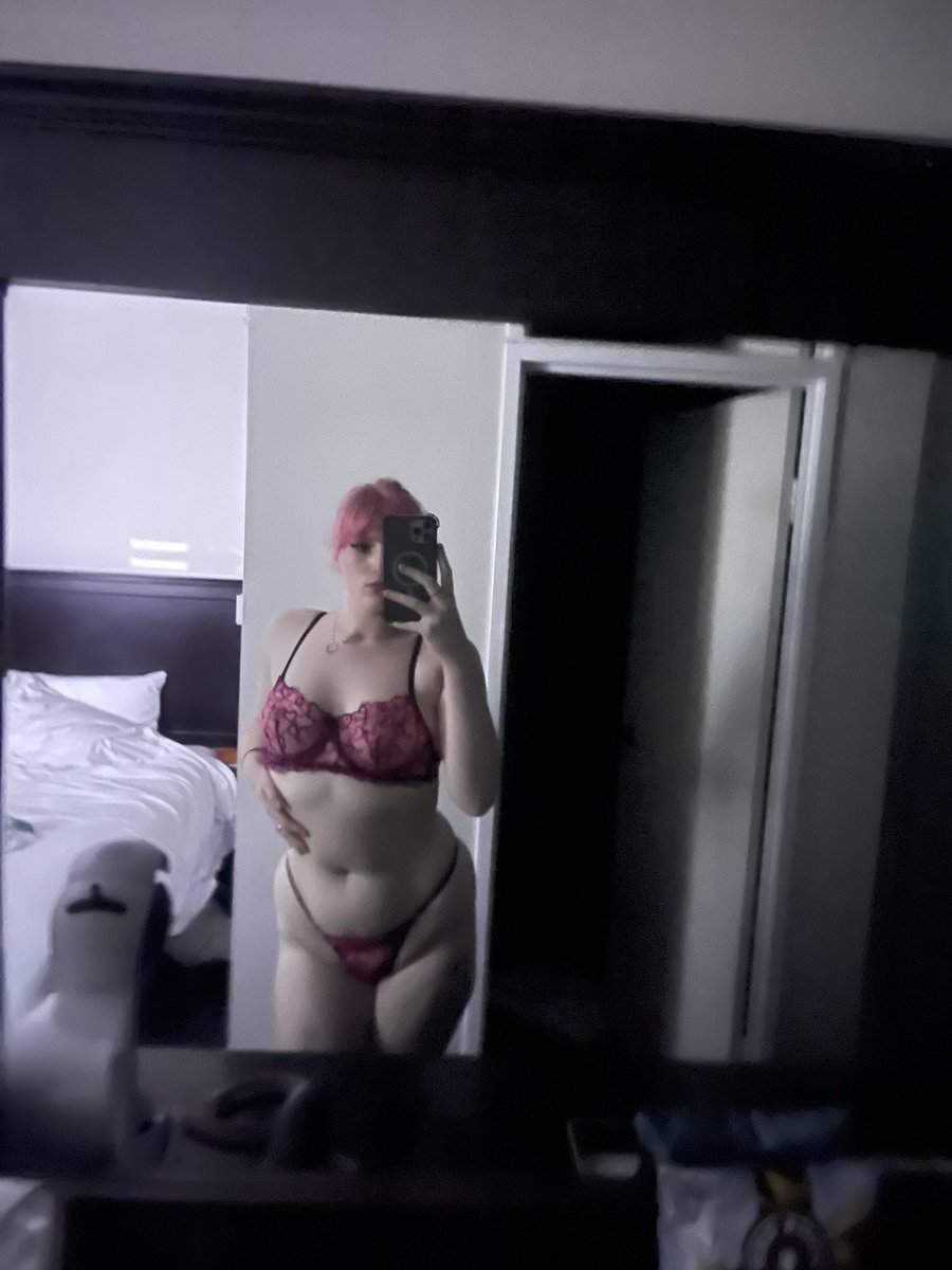 MayBindi's tweet photo. If you wanna see more sub to my onlyfans xx 
Or dm me for content 💋 https://t.co/TRcMvq7ghT
