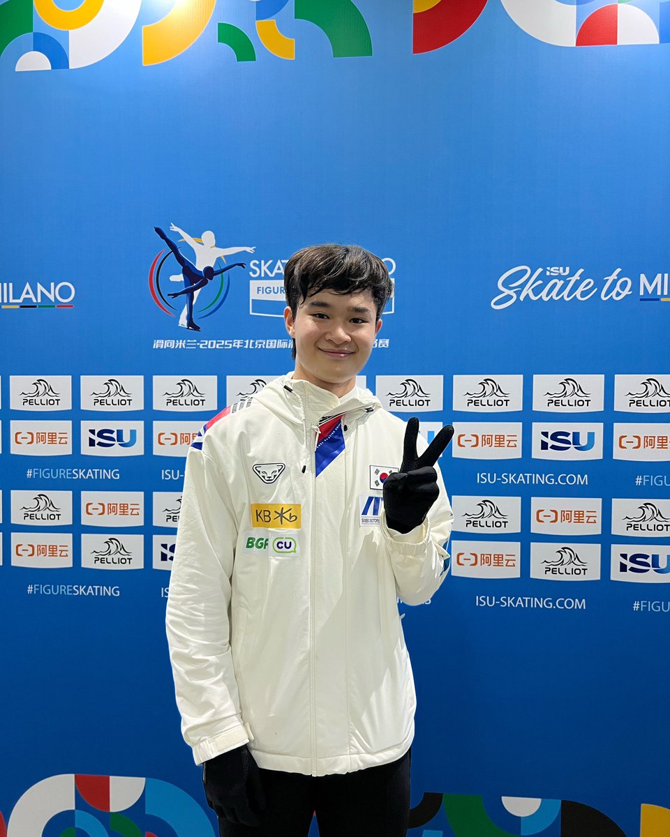 Hyungyeom Kim 🇰🇷 153.91 / 228.60 and 🥈 medalist 
“After the short program I was quite nervous and I've started to doubt that whether I can have a good performance in the free. But in the free I have done a really good job, so I am really satisfied that I was able to get the