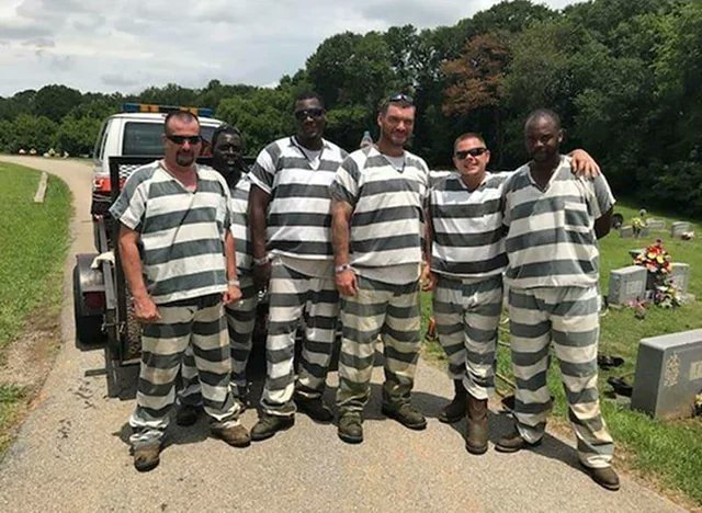 Six Georgia inmates on work detail saved an unconscious deputy instead of escaping. They called 911 with his phone, and were later rewarded with a pizza party and recommended for reduced sentences.