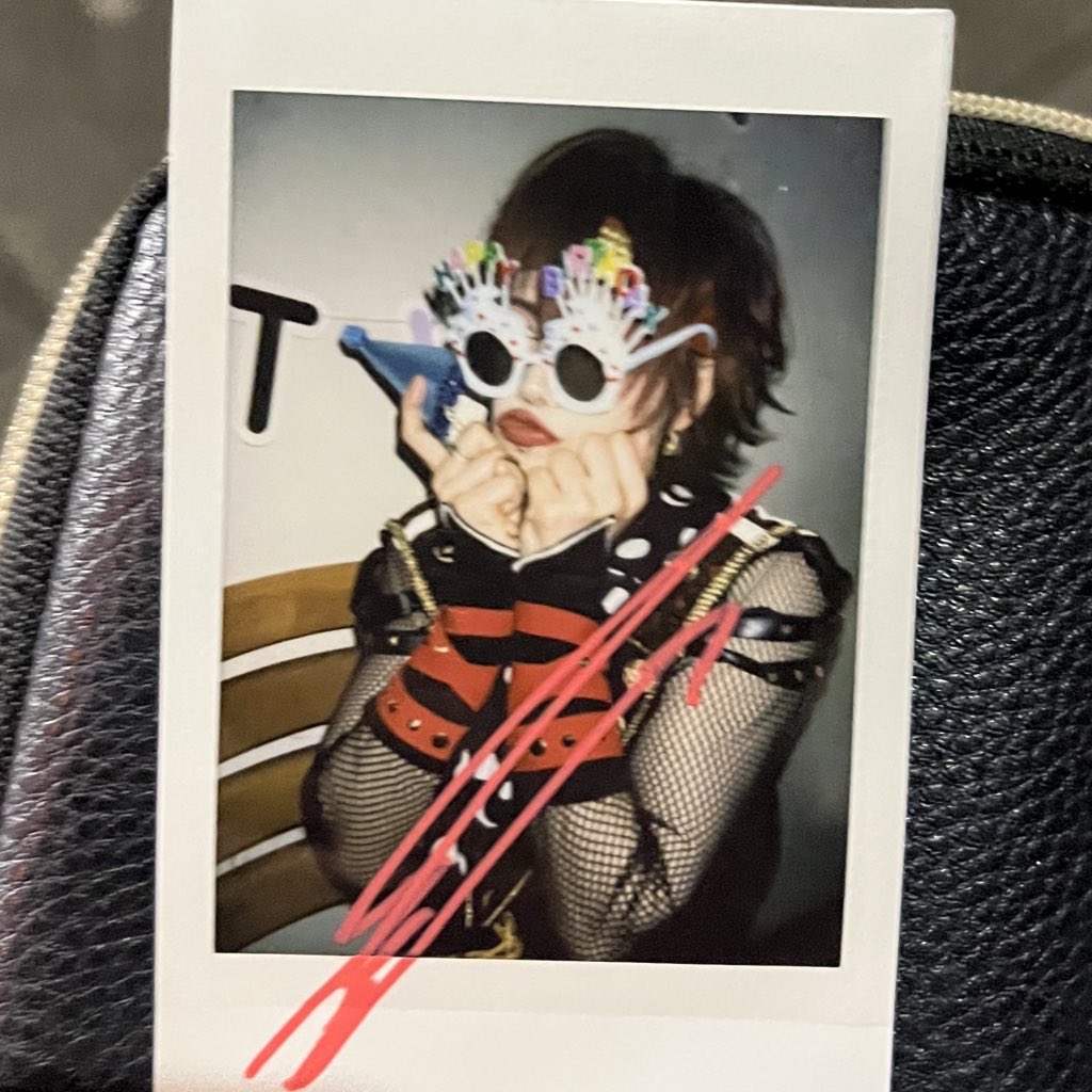 pmop95am's tweet photo. 【交換】
BabyKingdom
2025.9.21
志記生誕祭2025
アイアムギターヒーロー　乱れ桜
チェキ

譲→咲吾さん
求→志記さん

郵送、サイン同士希望です。

お気軽にお声掛けください https://t.co/BS9xqR1aCe