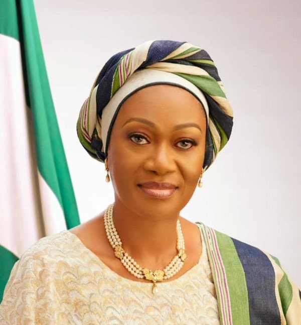 Oba Abdulwasiu Gbolahan Lawal CON (@hrmoniru) on Twitter photo On behalf of @olorimariamlawal, the Oniru-in-Council and the good people of Iruland, I extend my warmest congratulations to Her Excellency, Senator Oluremi Tinubu, CON <a href="/oluremitinubu/">Oluremi Tinubu</a> the mother of the nation and First Lady of the Federal Republic of Nigeria, On behalf of @olorimariamlawal, the Oniru-in-Council and the good people of Iruland, I extend my warmest congratulations to Her Excellency, Senator Oluremi Tinubu, CON <a href="/oluremitinubu/">Oluremi Tinubu</a> the mother of the nation and First Lady of the Federal Republic of Nigeria,