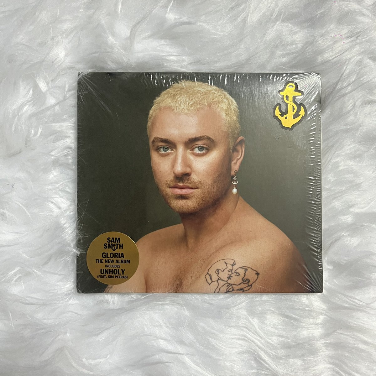 sisternewshop's tweet photo. pls RT | พร้อมส่ง ✨

• Gloria Album [CD]
• 590 Bath [Free shipping]
• ของใหม่ไม่แกะซีล

🛒 สนใจ DM ได้เลยนะคะ

#ตลาดนัดสากล
#ตลาดนัดแผ่นเสียง #ซีดี https://t.co/qwwUrlr2Z9