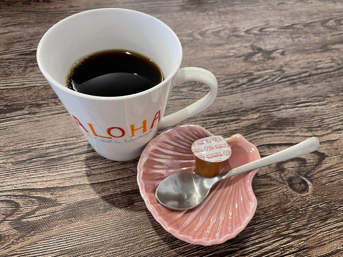 umiyoco's tweet photo. 今日はバンド練習前にチラシを置いていただいている Cafe LuAna さんへ☕️お母様の言葉を胸に姉妹で始められ地震やコロナなど大きな試練を乗り越え7周年。現在「Cafe LuAna 再出発プロジェクト」で応援も募集中です。
https://t.co/mGUVot0ozJ
#CafeLuAna #枚方カフェ #うみよこフェス https://t.co/t7XSn5tldQ