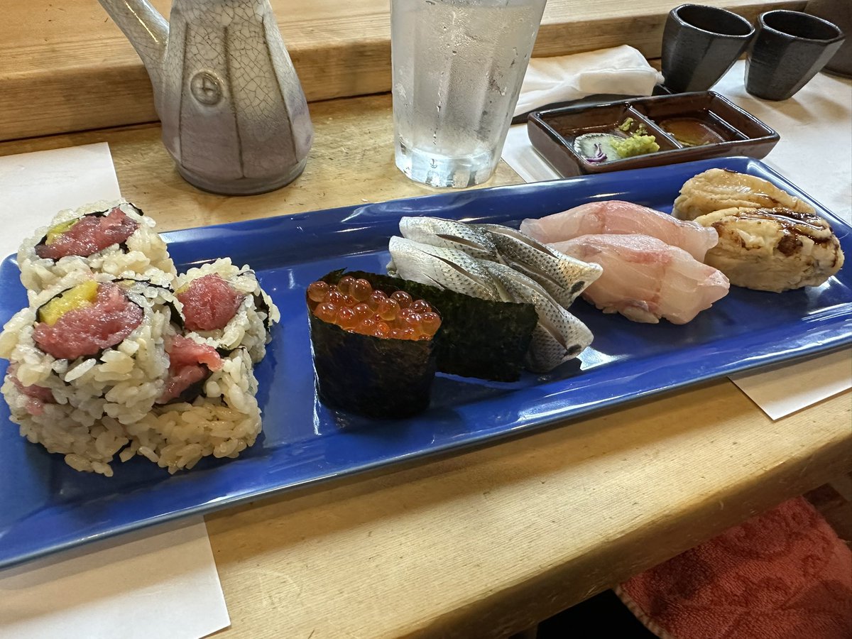 suke76's tweet photo. すごく酔っ払ってます。
明日起きられません。 https://t.co/m0h119DR54