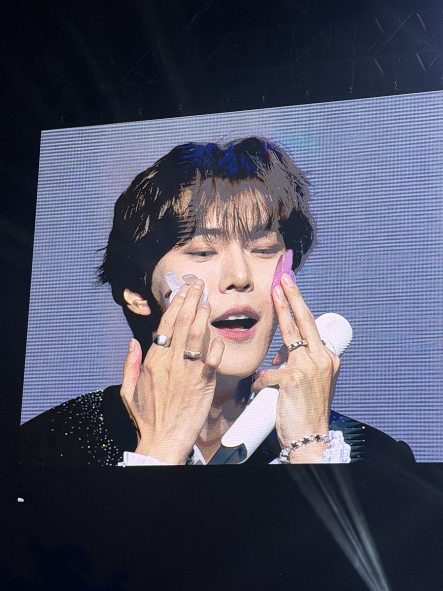 __yara__ll's tweet photo. 아 예뻐!!!!!!!!! 도영아!!! https://t.co/3Fn453kdrV