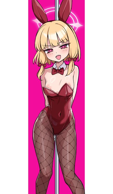 ラビットホールバニーモモイ。。