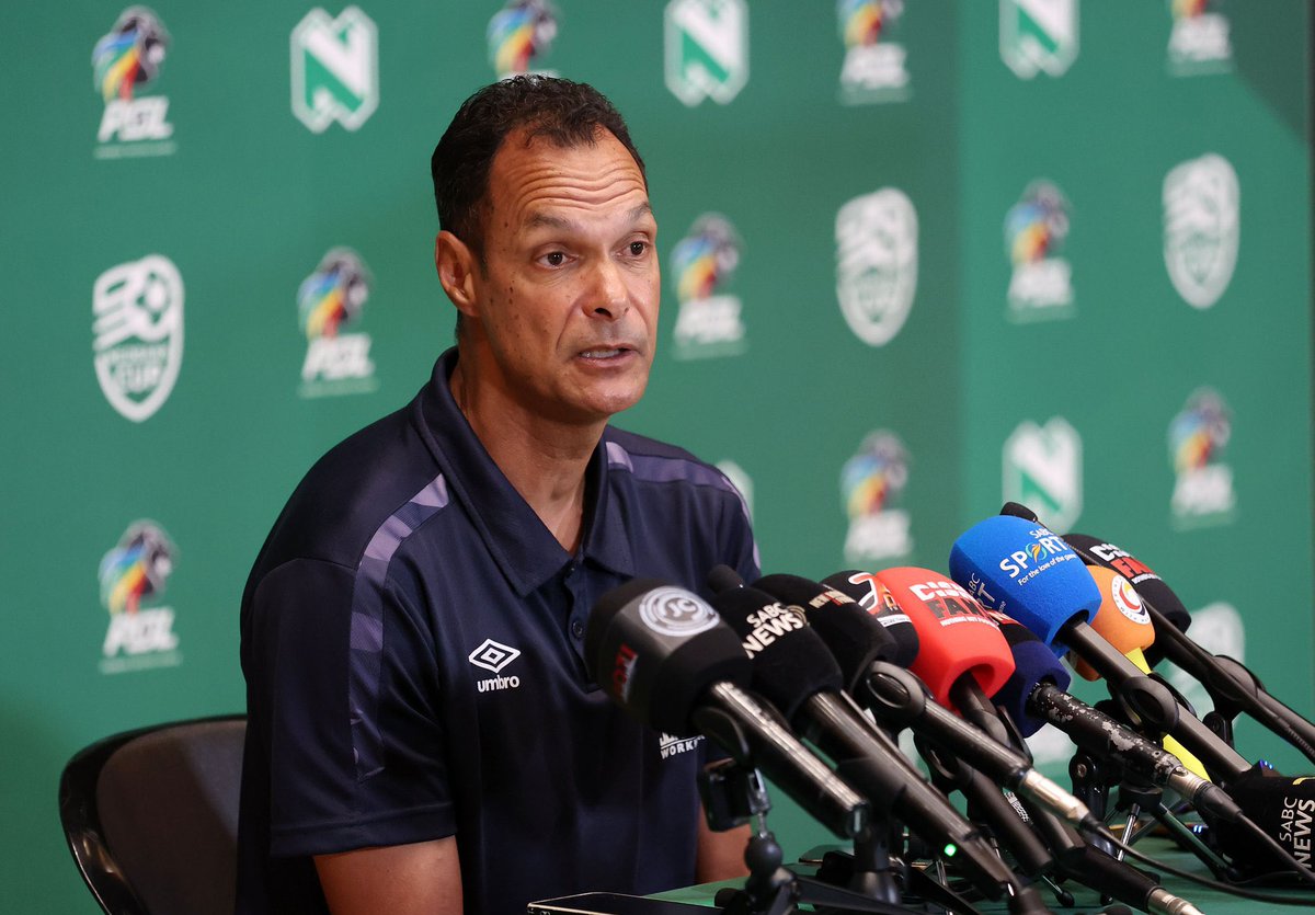 Sinethemba Makonco (@makonco_m) on Twitter photo 🚨 BREAKING
Siwelele FC parted ways with CEO Stanley Matthews and assistant coach Andre Arendse. <a href="/iDiskiTimes/">iDiski Times</a> #SiweleleFC 🟢 🚨 BREAKING
Siwelele FC parted ways with CEO Stanley Matthews and assistant coach Andre Arendse. <a href="/iDiskiTimes/">iDiski Times</a> #SiweleleFC 🟢