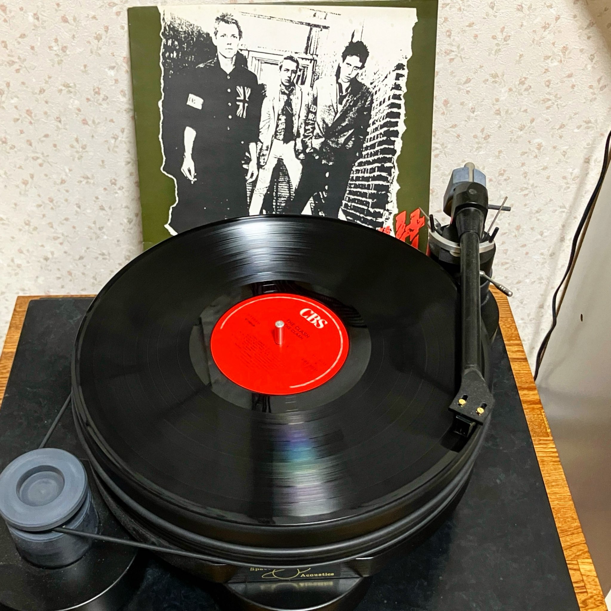 THE CLASH レコード　10inch Amazon.co.jp: The Clash [12 inch Analog]: ミュージック