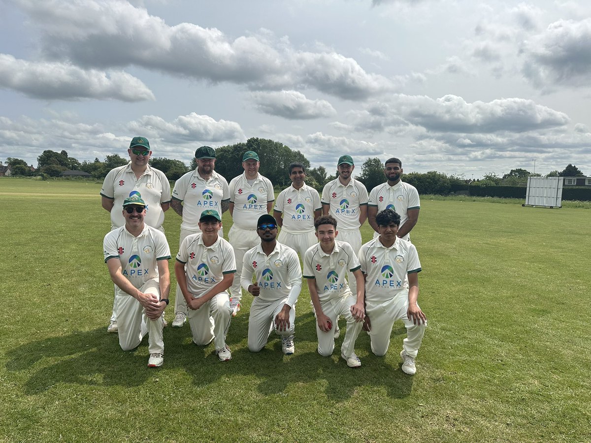 And now, the turn of the 3’s who fought hard and achieved their promotion on the last day!