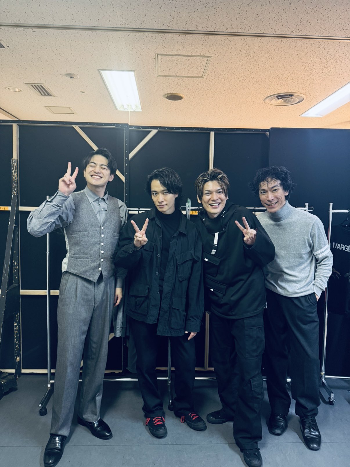 A.B.C-Z 写真 A.B.C-Z (えーびーしーずぃー) (@abcz_official) / X