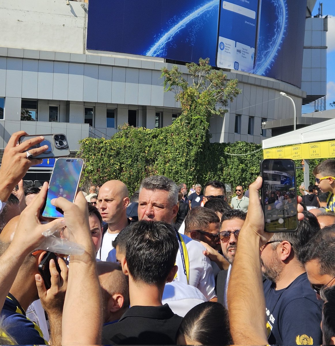 _sadecefb1907's tweet photo. Sadettin Saran'ı destekleyenler takipleşiyor #FeneriSARANHeyecan https://t.co/MJRYtCTIH8