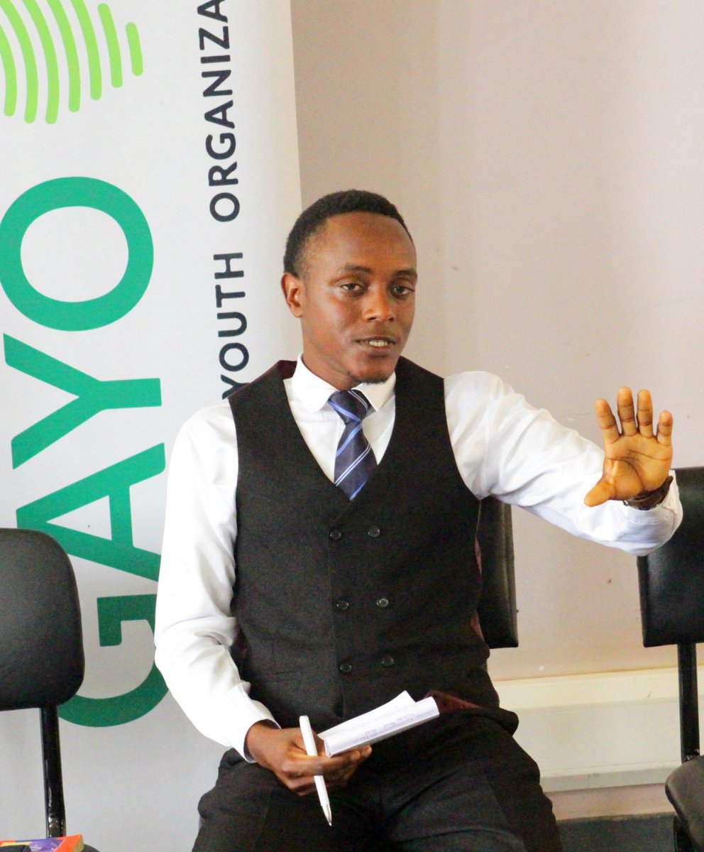 EngRonaldrossug's tweet image. I However emphasized that  these jobs require specific skills (green skills). 
From;
1)Technical skills like solar technicians, bio-digester specialists, engineers to 
2) transferable skills like creativity,  problem solving , critical thinking, communication etc
2/4)...