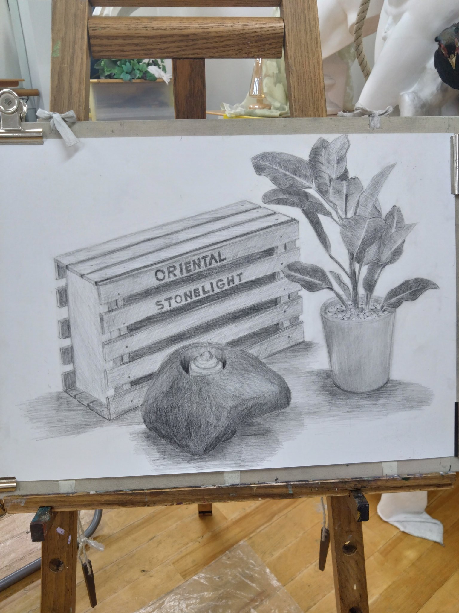 An old man.  鉛筆画 鉛筆画✏️】Mr. Yesman on X: 