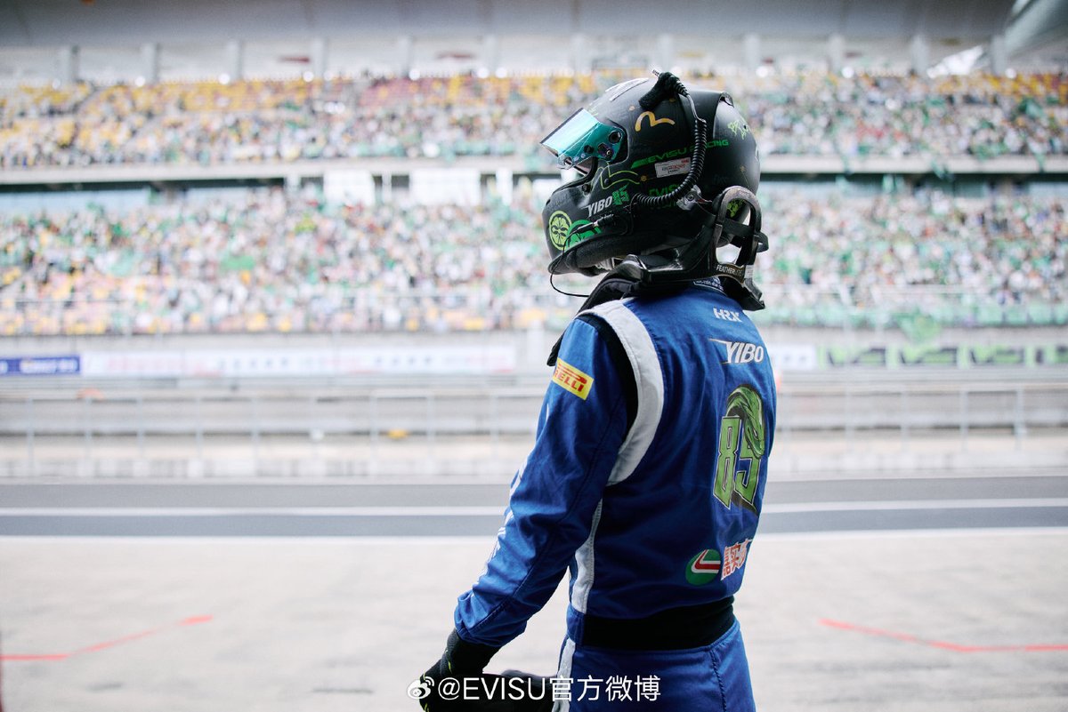 CnYibo's tweet photo. Track blazing, speed soaring.
Pushing limits, chasing passion.
#Team85 finishes strong at China GT Shanghai.
EVISU RACING TEAM, see you in October! 🏎️
PART2
#WangYibo_GTFINALE
YIBO GT SHANGHAI FINALE https://t.co/BETBxFgpPL