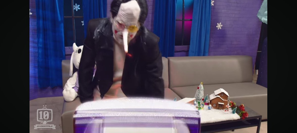 13me31's tweet image. Not seen anyone mention it but the TV turns purple and rounder (and a bit bigger) when the disk is inserted