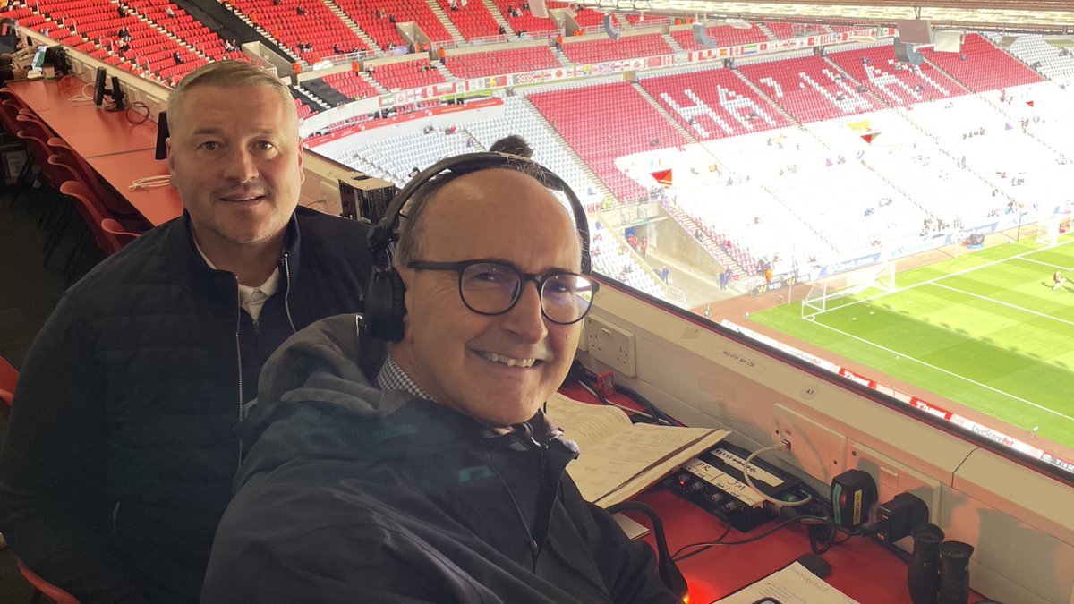 Gary Flintoff (@garyflintoff) on Twitter photo On duty at the Stadium of Light... 🏟️
🎙️<a href="/GKPaulRobinson/">Paul Robinson</a> is alongside <a href="/bbcjohnmurray/">John Murray</a>
<a href="/SunderlandAFC/">Sunderland AFC</a> 🆚 <a href="/AVFCOfficial/">Aston Villa</a>
🏆 <a href="/premierleague/">Premier League</a>
⏰ 2.00pm
📻 <a href="/bbc5live/">BBC Radio 5 Live</a>
📱<a href="/BBCSounds/">BBC Sounds</a>
💻 <a href="/BBCSport/">BBC Sport</a>
<a href="/5liveSport/">BBC 5 Live Sport</a> w/ Steve Crossman
#BBCFootball ⚽️ On duty at the Stadium of Light... 🏟️
🎙️<a href="/GKPaulRobinson/">Paul Robinson</a> is alongside <a href="/bbcjohnmurray/">John Murray</a>
<a href="/SunderlandAFC/">Sunderland AFC</a> 🆚 <a href="/AVFCOfficial/">Aston Villa</a>
🏆 <a href="/premierleague/">Premier League</a>
⏰ 2.00pm
📻 <a href="/bbc5live/">BBC Radio 5 Live</a>
📱<a href="/BBCSounds/">BBC Sounds</a>
💻 <a href="/BBCSport/">BBC Sport</a>
<a href="/5liveSport/">BBC 5 Live Sport</a> w/ Steve Crossman
#BBCFootball ⚽️