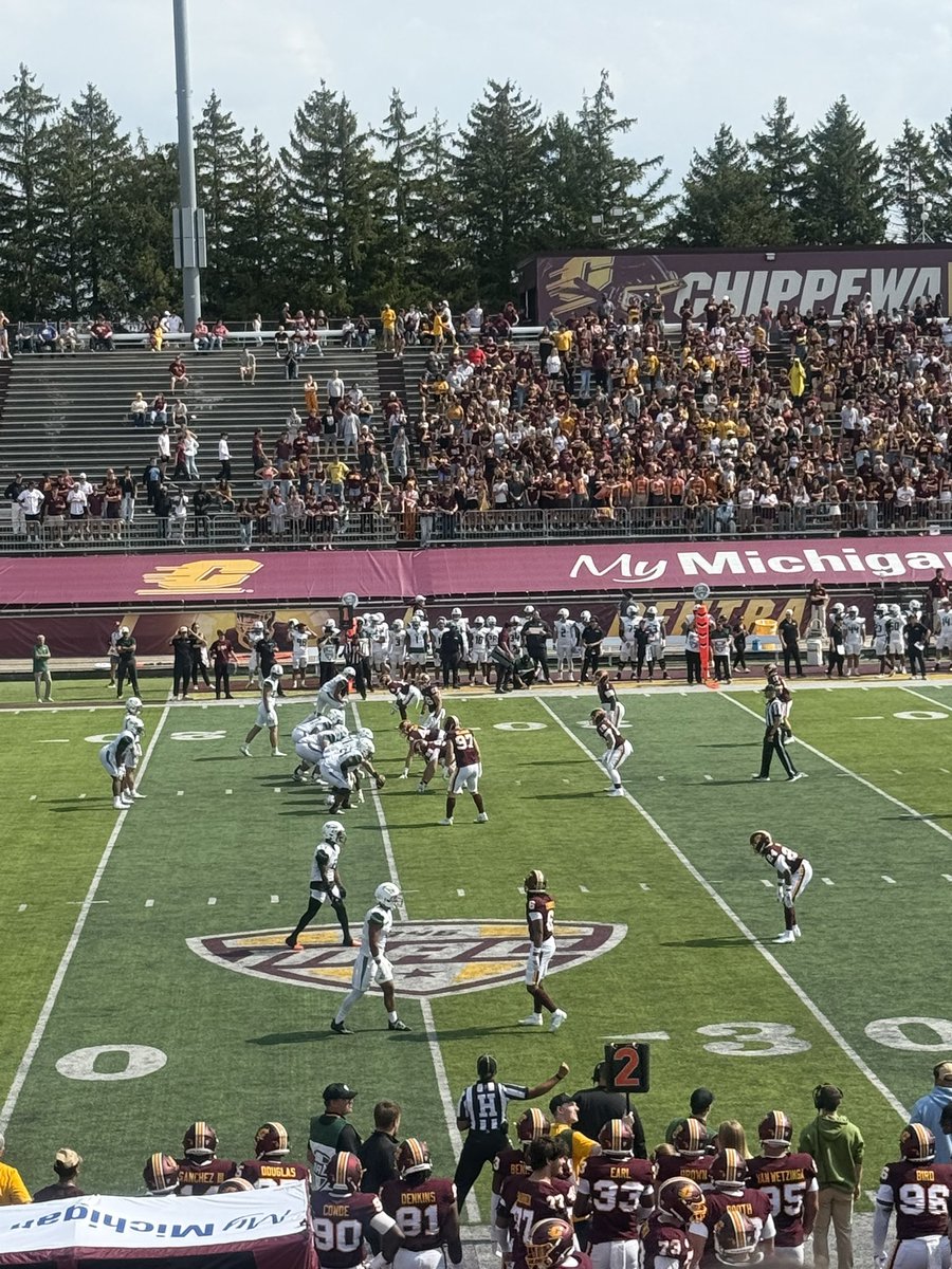 Thank you <a href="/abiiicox/">Abigayl Cox</a> <a href="/SheldonCroneyJr/">Sheldon Croney Jr.</a> <a href="/CoachChapin/">Jim Chapin</a> <a href="/CMU_Football/">Central Michigan Football</a>  for inviting me out! Can’t wait to come back on campus
<a href="/QualityQBs/">Joseph Boisture</a> <a href="/QBUniverseQBU/">QBUniverse</a> <a href="/ChesaningF/">Chesaning Indians Football</a> <a href="/BRichardsonCHS/">Coach Richardson</a>