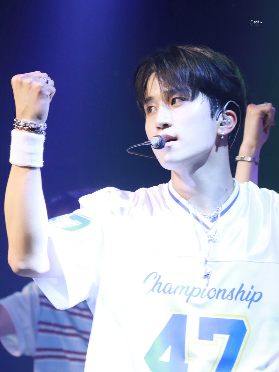 junwoo_sol's tweet image. 🖤 ➰

#루네이트 #LUN8 #ルネイト
#준우 #junwoo #쭈누
#21ReasonsToLoveJunwoo_HappyBirthday
#해피준우데이 #HAPPYJUNWOODAY