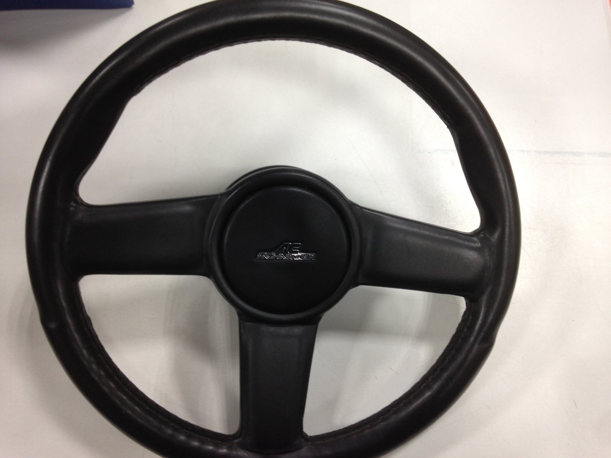 激レア商品入荷しました～☺
🌟AC Schnitzer ATIWE レザーステアリング🌟
状態も良いです‼是非見に来てくださいね～✨
スタッドレス、GTパーツ、スポーツシートを売るなら今がチャンス‼24日までアップの日開催中です✨
＃アップガレージ札幌厚別
＃スタッドレス
＃ACSchnitzer