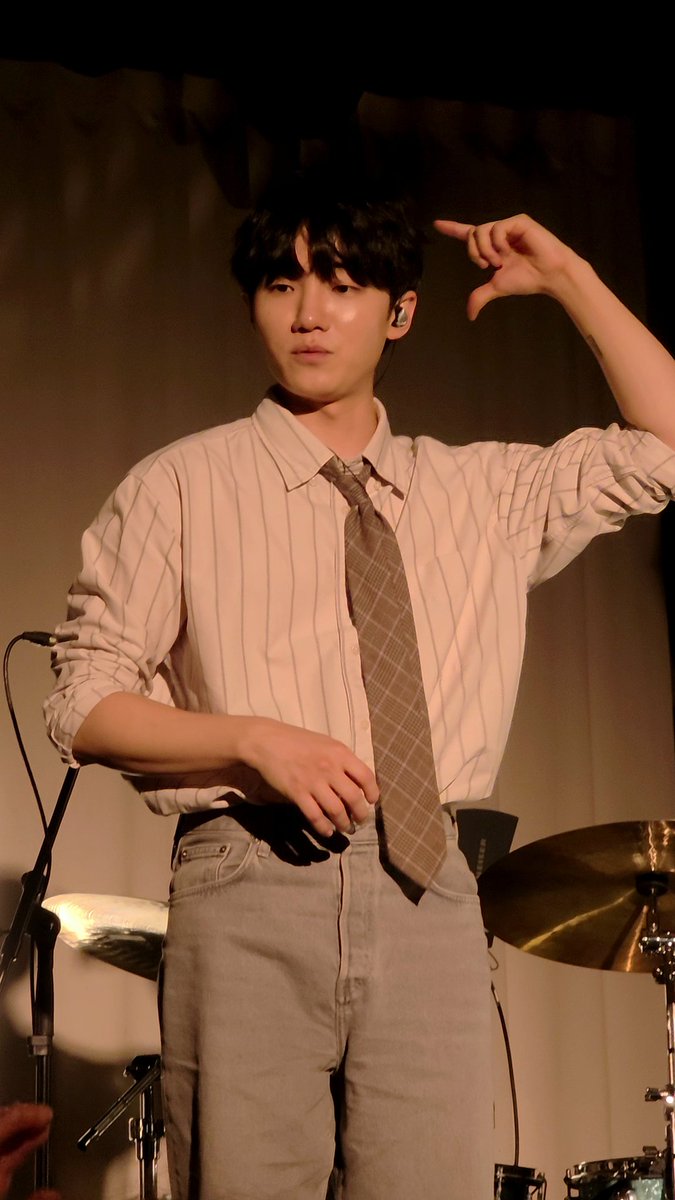 Soobeenyang's tweet photo. 리본 배우셨자나여 https://t.co/gWp539yZWT