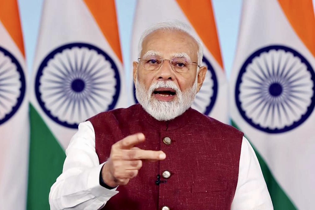 <<<{(€(QNS)€)}>>>
>> “GST Utsav” From Tomorrow, Will Be A ‘Festival Of Savings’ For All Countrymen, Says PM Modi

Announces 12% category scrapped, 99% items moved to 5% slab, benefiting poor, middle class, businesses; Says daily items like food, medicines, health and life