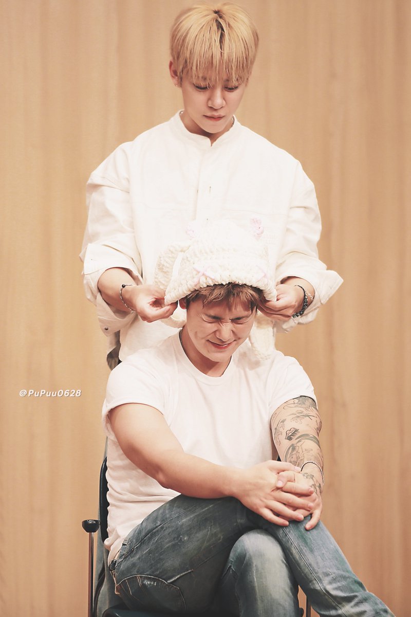 madyunsanup's tweet image. SHUTUP ZELO IS STILL THEIR BABY NO MATTER HOW BIG HE BECOMES ☹️☹️☹️☹️☹️☹️😭😭