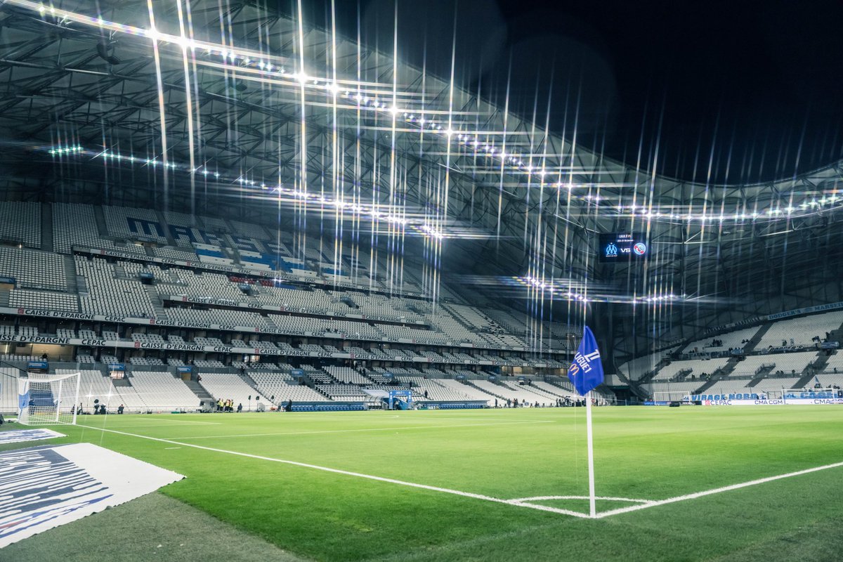 🚨 OFFICIEL ❗️

Le classique entre L'OM et le PSG est annulé en raison de fortes intempéries. 

[<a href="/Prefet13/">Préfet de la région Provence-Alpes-Côte d'Azur</a>]