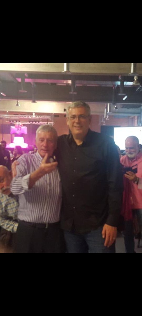 Llagrimetes en la presentació dels nanos nous del seguici, l'Indiu i la Montse.
Trobo a faltar al bon amic descarat i mal parlat però bellíssima persona i referent casteller.
Gràcies Montse Prats per tants bells pilars!
Felicitats <a href="/JoveDeTarragona/">Colla Jove de Tarragona</a> 
Indiu sempre al cor de la