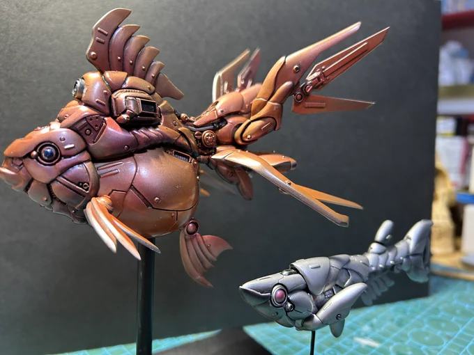#みんなのSNSなんでも展示会 オリジナルデザインの完全自作メカ鑑賞魚。金魚とメダカ。