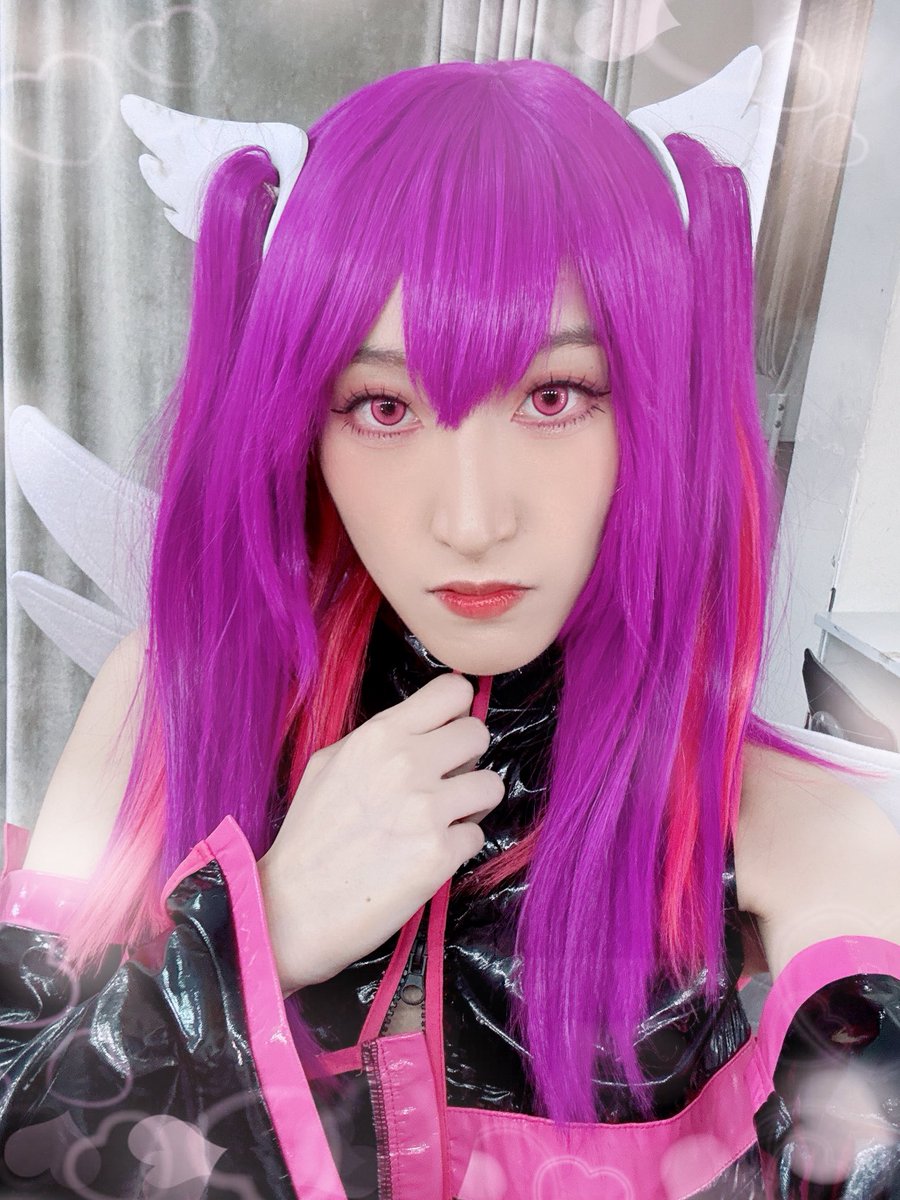 「今の私…可愛い？」

#ミリエラ #米莉艾拉 #cosplay #コスプレ