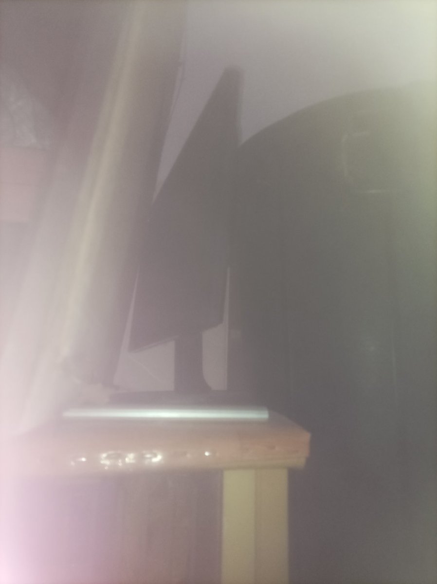 yaourifulJun's tweet image. THERE'S 3 OF THEM IN MY HOUSE.
,,,,#Computer #objectum,,,,