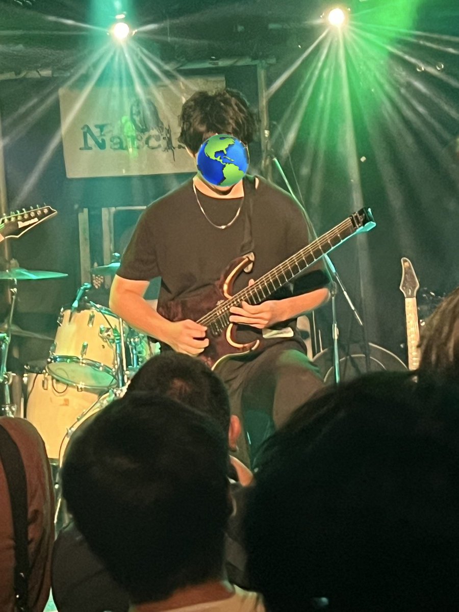 ほる tweet media