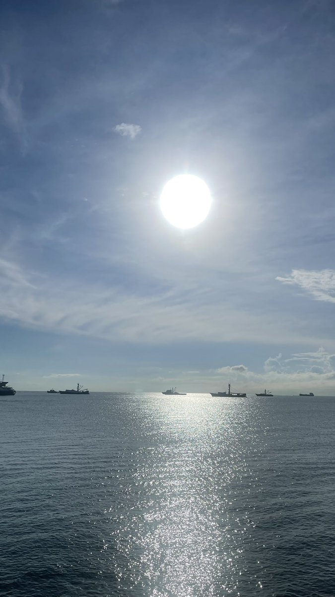 Glohurley's tweet image. Feliz domingo 🥰😎🫡