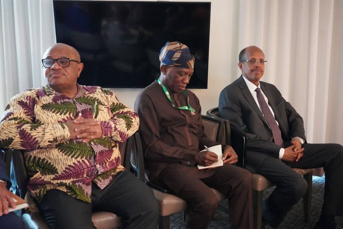 Vice President Josephine Lagu Engages with the African Union and discuses the Peace Process in the country.

Vice President Josephine Lagu had a very important sideline meeting with a delegation led by H.E. Amb. Mahmoud Ali Youssouf, Chairperson of the African Union Commission