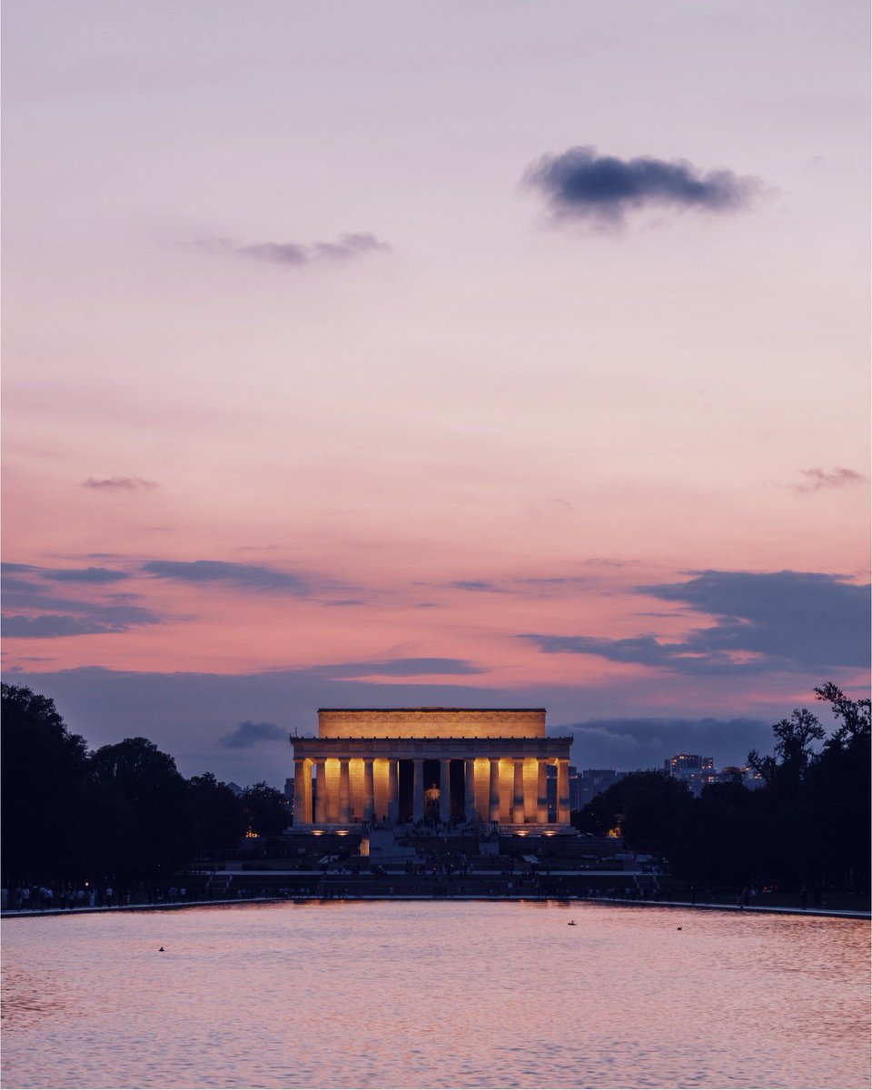 Haven’t been out shooting in DC in a minute. Felt good to be out and around last night <a href="/PoPville/">PoPville</a> <a href="/capitalweather/">Capital Weather Gang</a> #dcphotography #WashingtonDC #freedc #therealdc