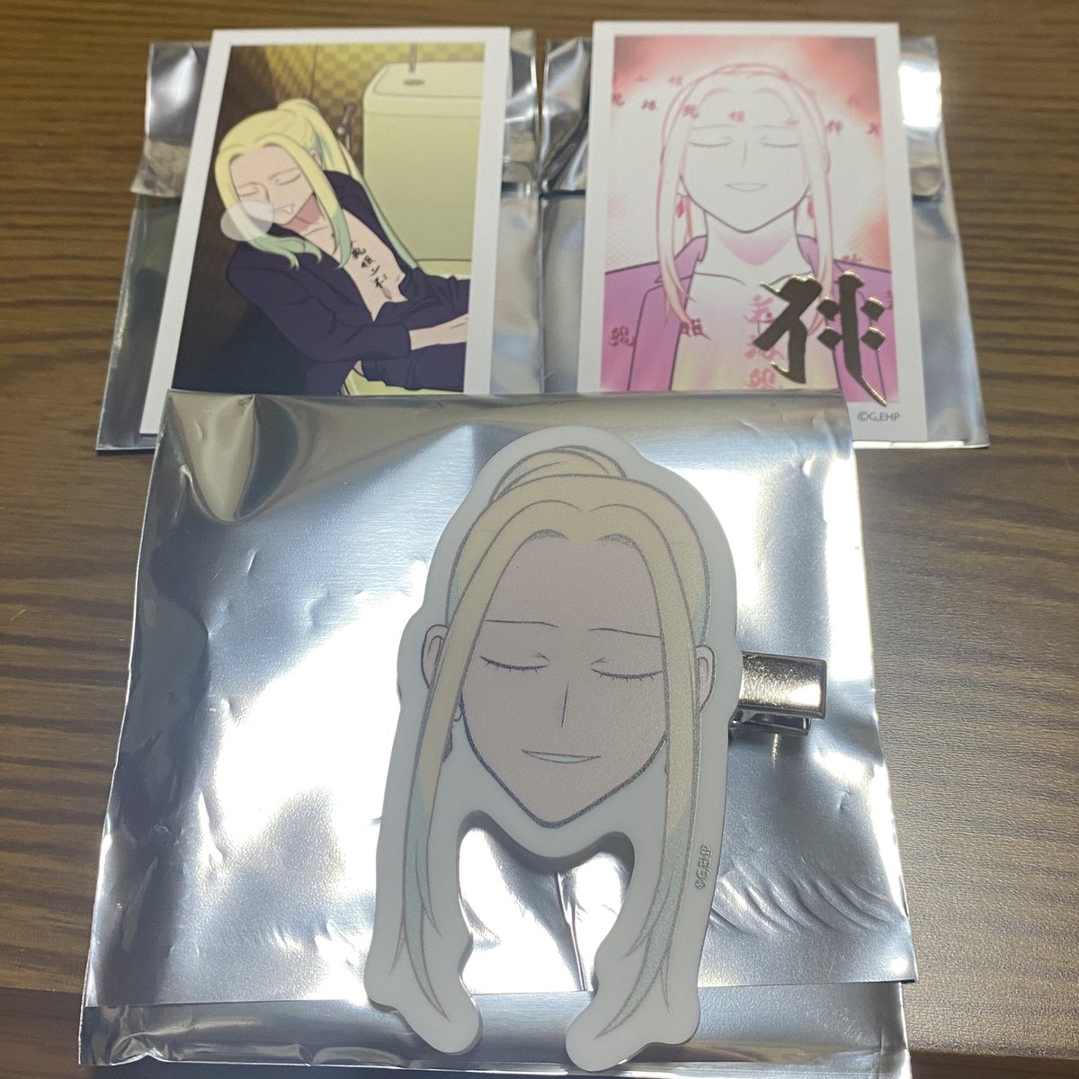 【 交換 】えぶりでいホスト えぶホス ファボテリア  FavoteriA
チェキ風カード ヘアピン

【 譲 】
シン

【 求 】
チェキ風カード：ソース西岡&gt;ミオ（横向き以外）
ヘアピン：ミオ おこのみ太郎

郵送優先&gt;大阪手渡し
お気軽にお声掛けください。