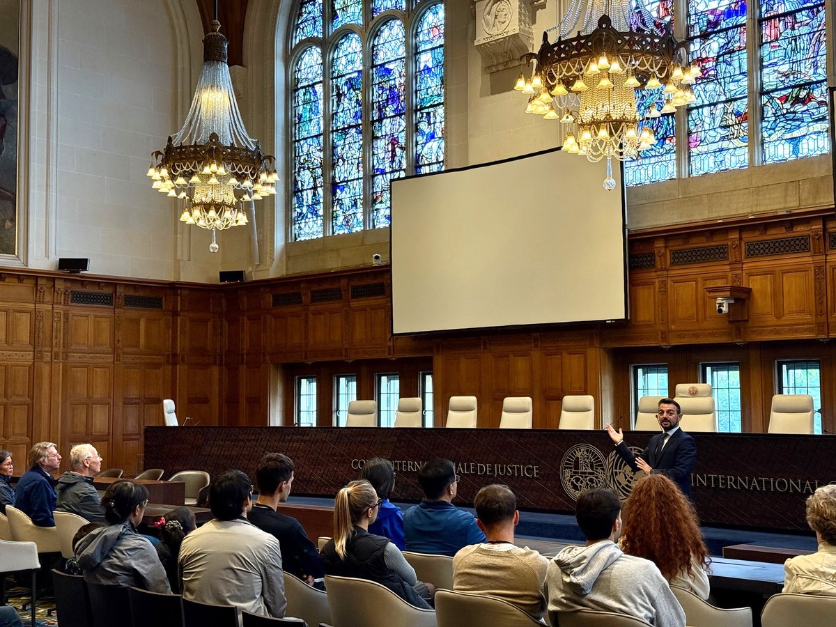 Peace Palace - Vredespaleis tweet media