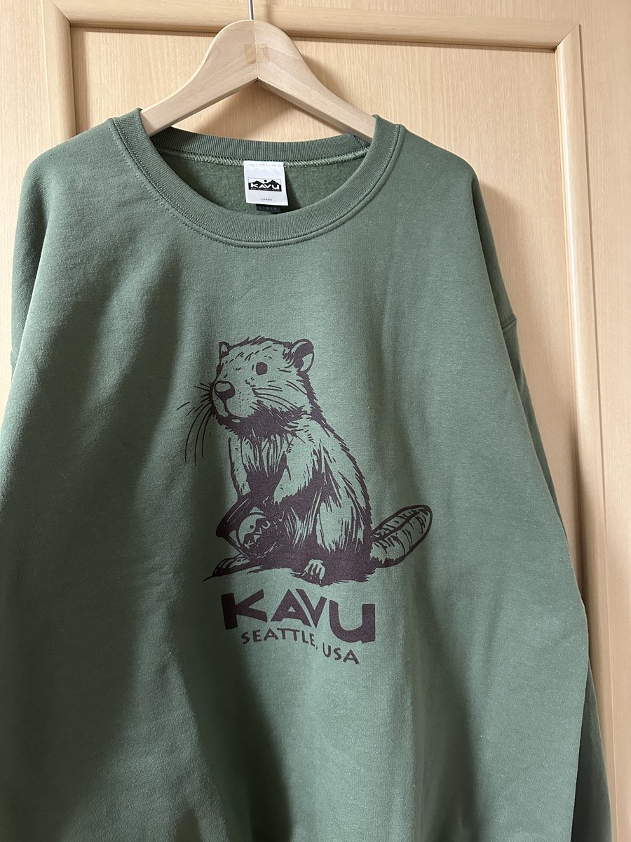 beaver's nestさんに行ったら、ビーバーのトレーナーが入荷してたので、冬物としてGet🦫