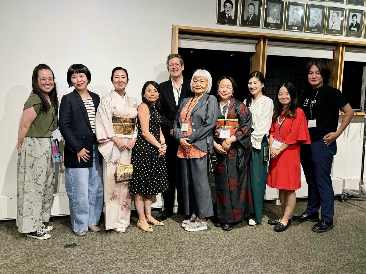 ✨芸術GEI : ART Symposium 2025✨
カナダ各地から、ジャンル・世代・キャリアを超えて日系アーティストが集結
📍 カナダ日系会館にて開催中
トロント都道府県人会としてレセプションに参加しました😊