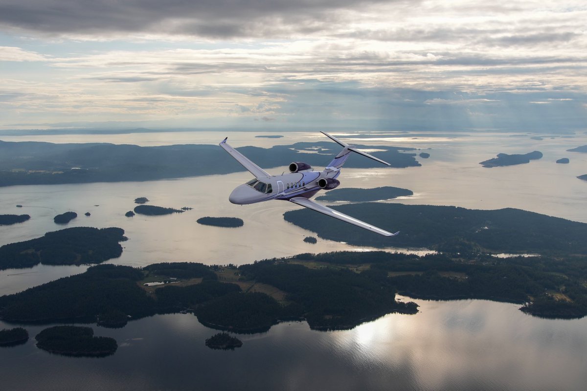 ✈️ Cessna Citation CJ4 Gen3
Further, faster, more comfortable… The new standard of the skies. 🌐
✈️ Cessna Citation CJ4 Gen3
Daha uzağa, daha hızlı, daha konforlu… Gökyüzünün yeni standardı. 🌐
#EMAIR #CitationCJ4Gen3 #BusinessAviation #PrivateJet #Cessna
