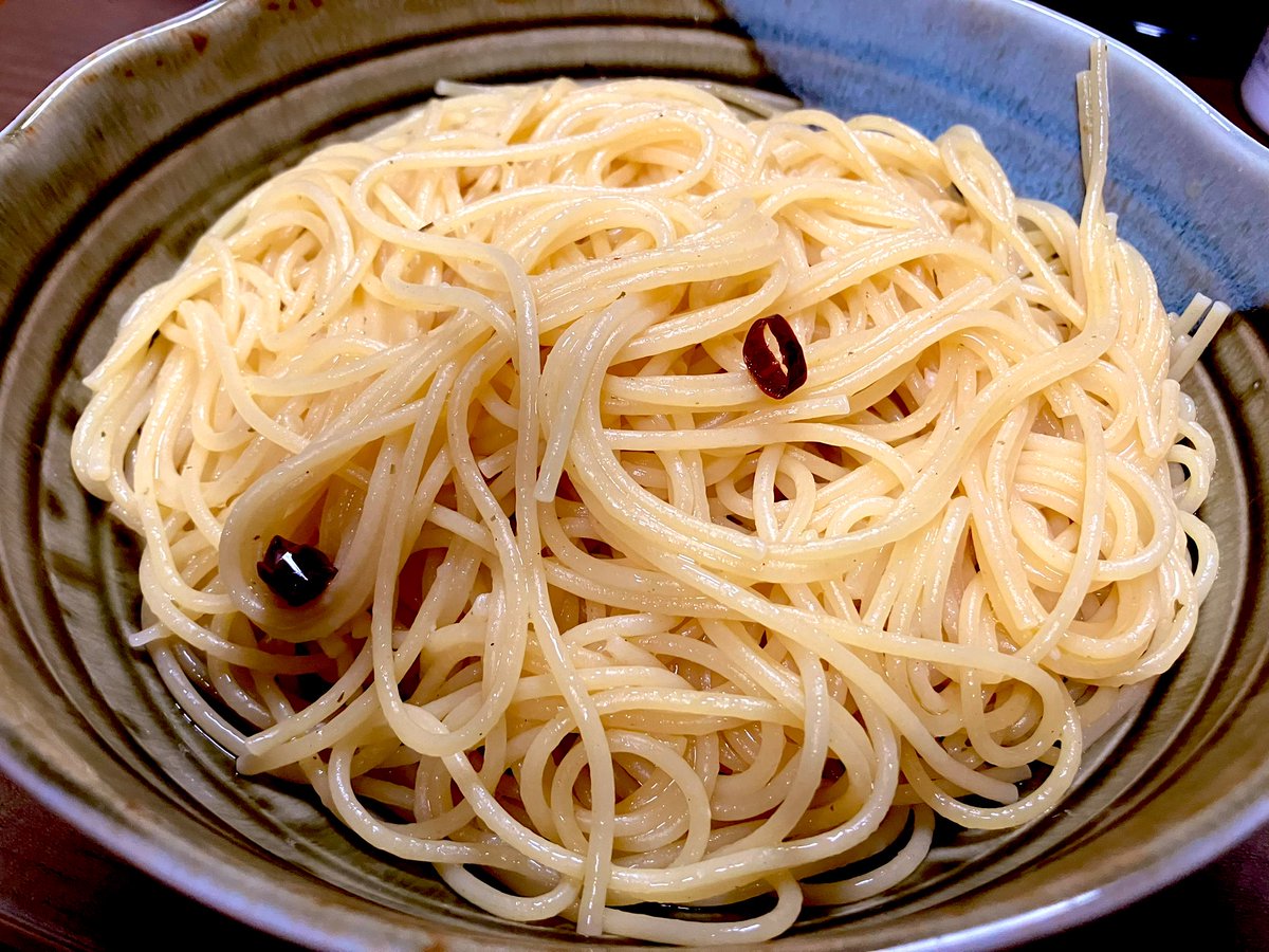 dlnbbn's tweet image. #げんじめしシーズン2 2025/09/21 夜
ペペロンチーノ